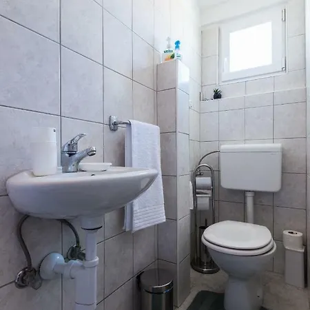 Apartman Hanna With Terrace